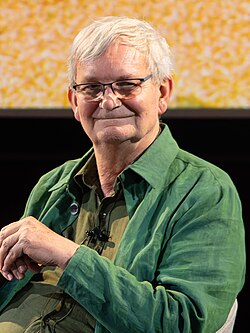 MartinParrVA130524_(6_of_7)_(cropped_2).jpg
